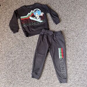 Sonic The Hedgehog 2 piece Set Size XS 4/5